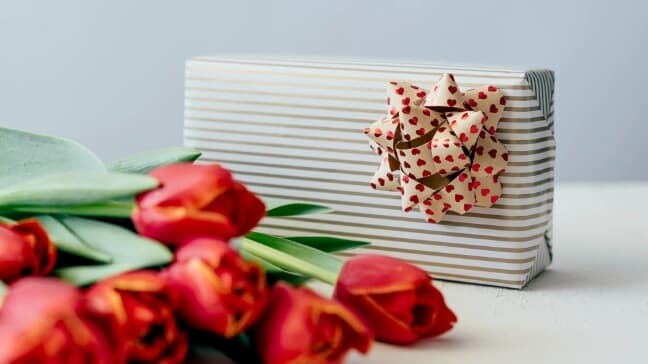 Get Well Soon Gifts to Make Anyone Smile