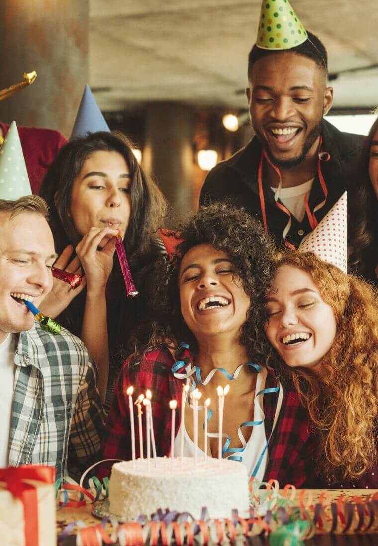 Craft the best personalized birthday wishes.