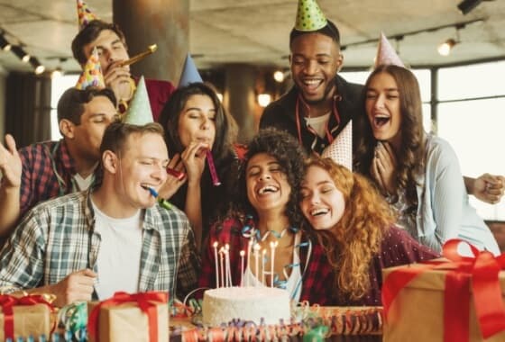 Craft the best personalized birthday wishes.